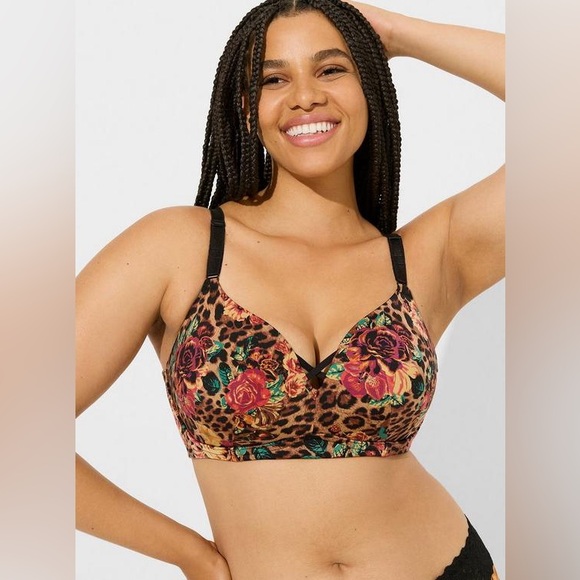 Torrid Dream Wire Free Push-Up Bra Size 4 D/DD NWT - Picture 1 of 5
